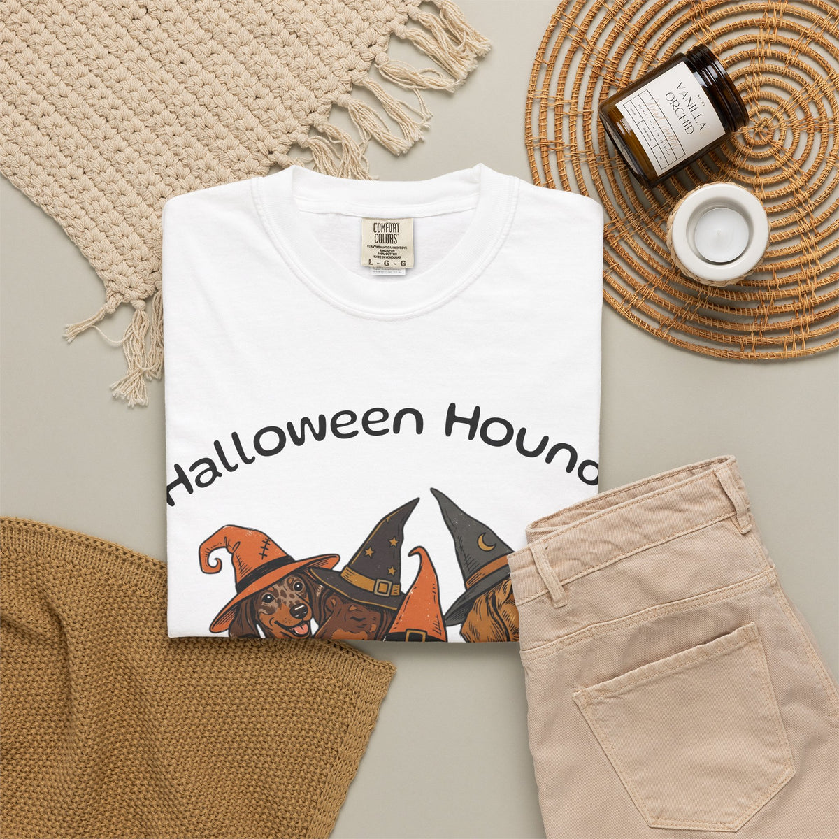Halloween Hounds T-Shirt – Dachshund Witch Hat Graphic Tee